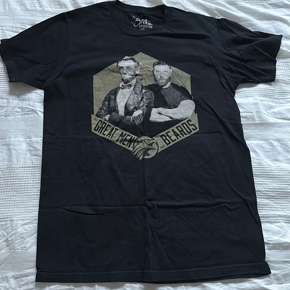 Great Men Have Beards tee